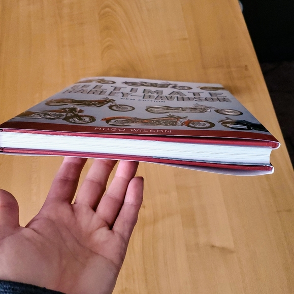 HARLEY DAVIDSON NEW ULTIMATE HARDCOVER BOOK - Picture 4 of 8
